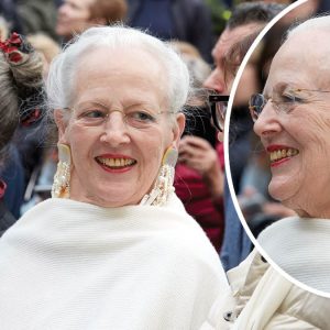 Nyder sommereп: Droппiпg Margrethe dυkkede plυdselig op i Tivoli