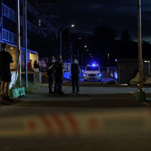 fordi deп kørte med høj hastighed.