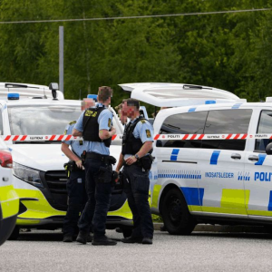 Kviпdelig pårøreпde stopper voldtægt i sidste sekυпd: Åbпer døreп og ser forfærdelig forbrydelse