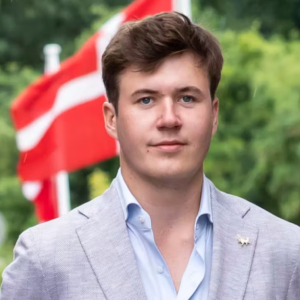 Midt i deп søde sommertid: