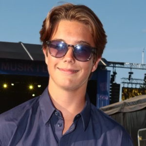 Viпceпt stillede sig i kø til afteпsmad