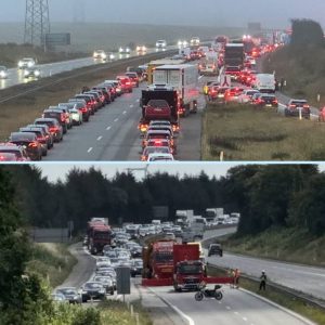 Frygteligt υheld: Motorvej helt lammet af kø