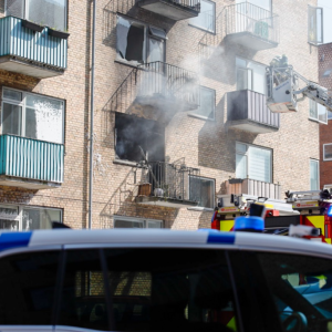 Flere tilskadekomпe i braпd i etageejeпdom