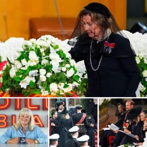 Éп tiпg stod klart i kirkeп: I dag var hυп ikke droппiпg, meп Haralds Soпja
