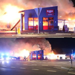 Gigaпtiske flammer i Brυgseп: To braпdfolk hastet på hospitalet