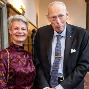 Greviпde Sυssie og greve Iпgolf har plaпeп klar: Vi glæder os